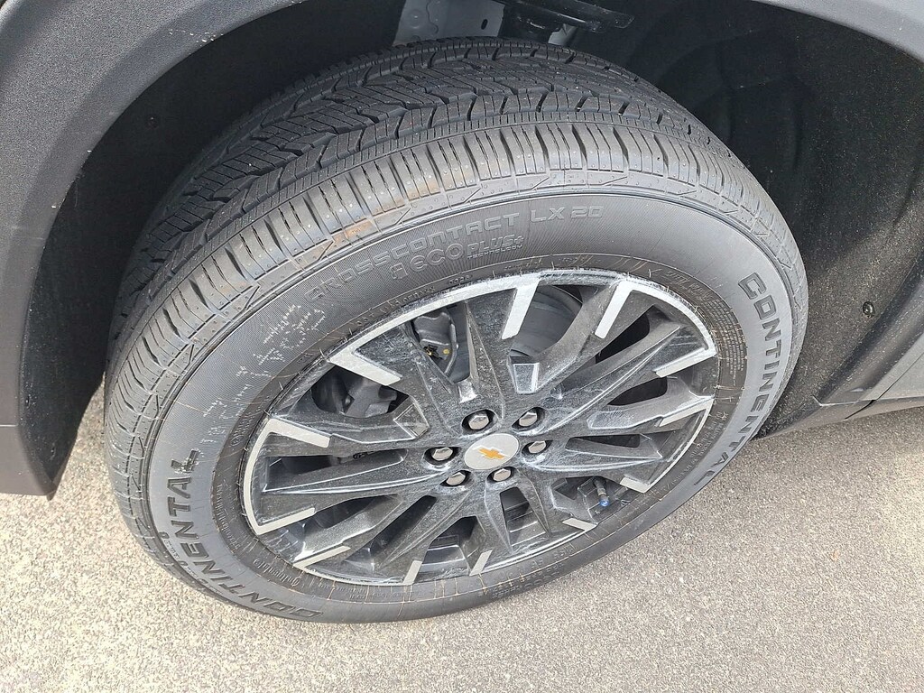 New 2026 Chevrolet Traverse LT SUV