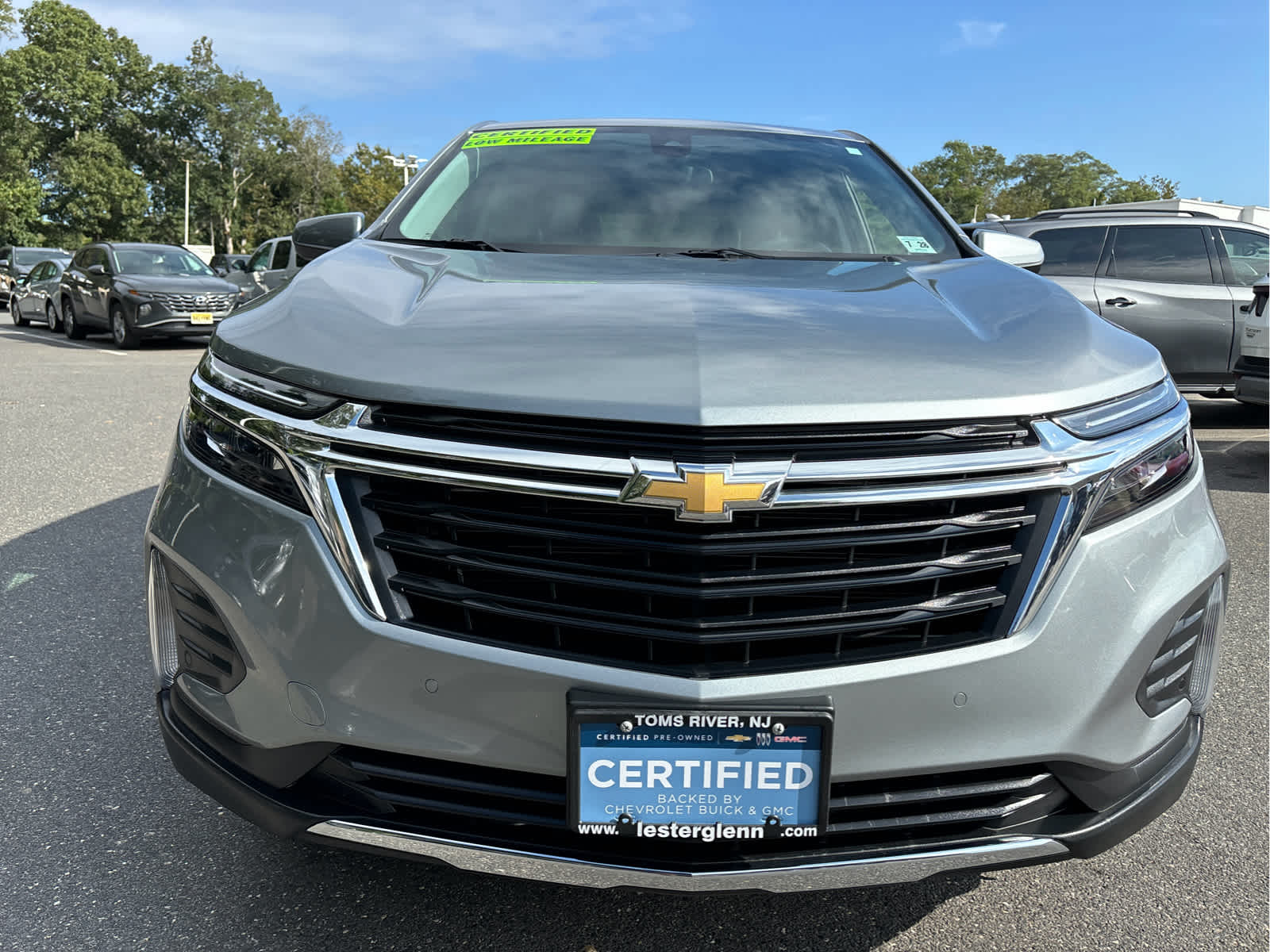 2024 Chevrolet Equinox photo 3