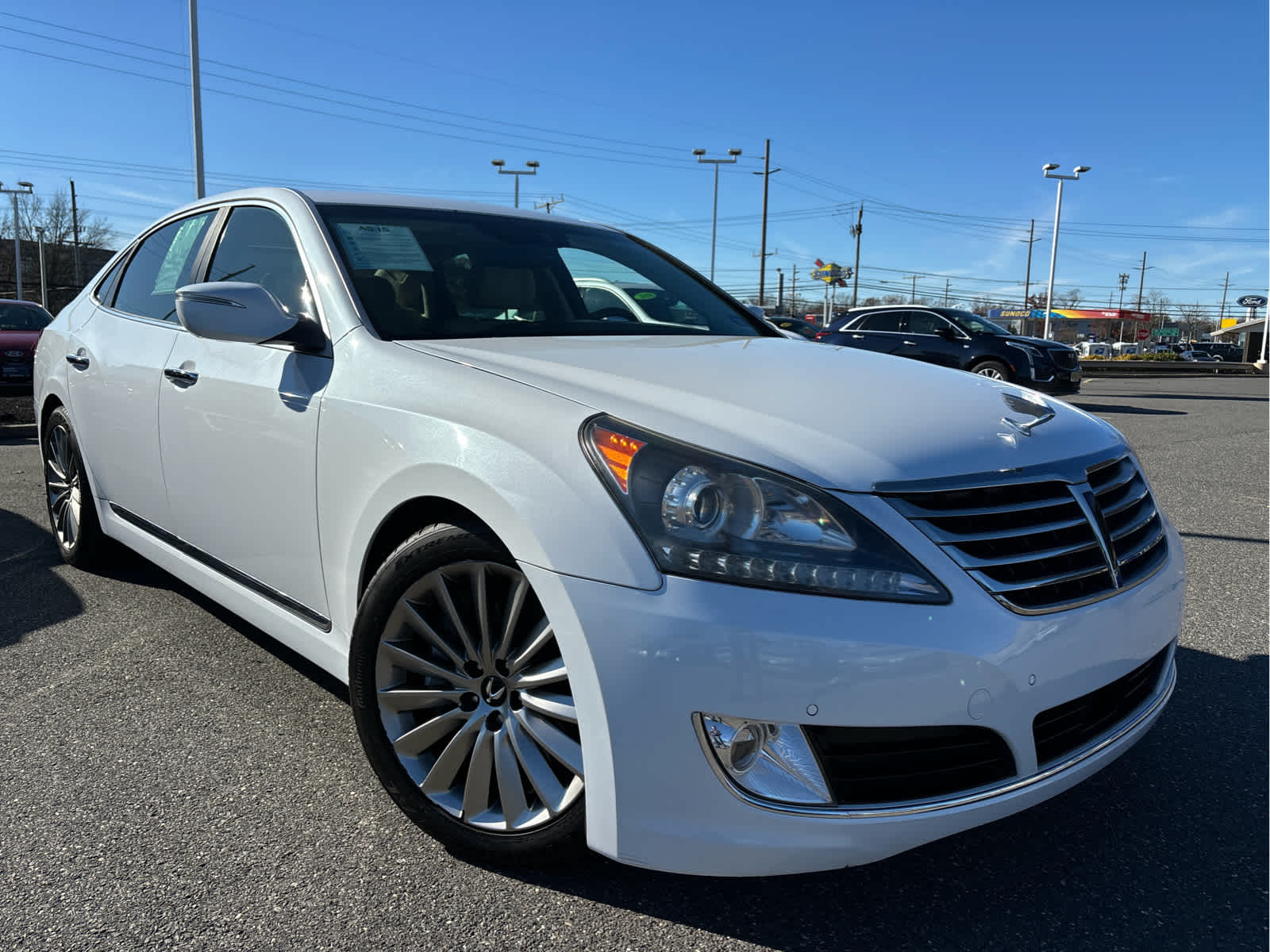 2015 Hyundai Equus Signature photo 2
