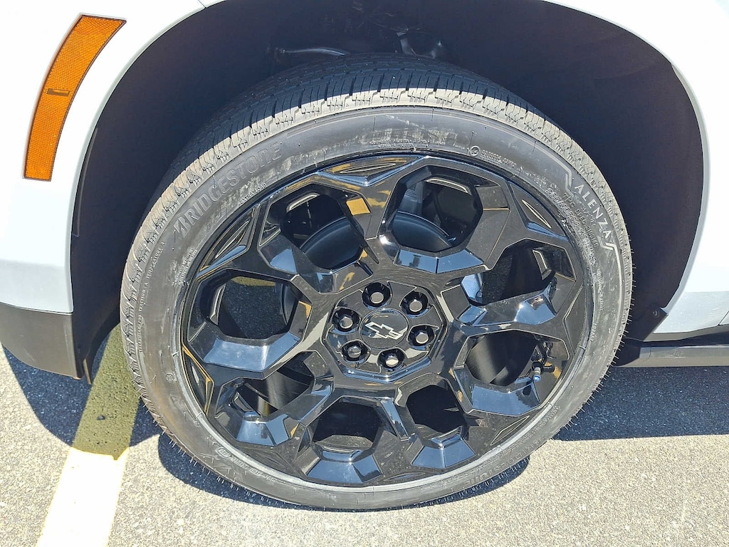 New 2026 Chevrolet Suburban High Country SUV