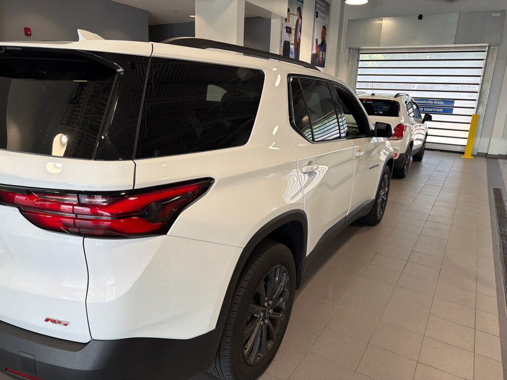 Certified 2023 Chevrolet Traverse RS SUV