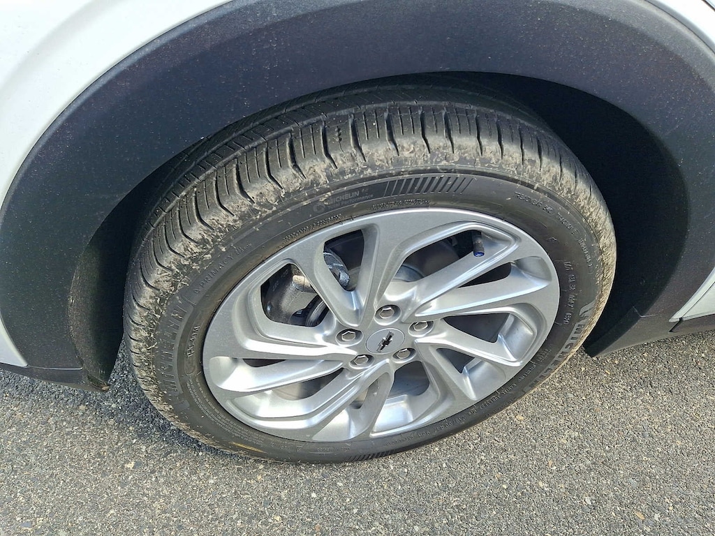 New 2027 Chevrolet Bolt LT SUV