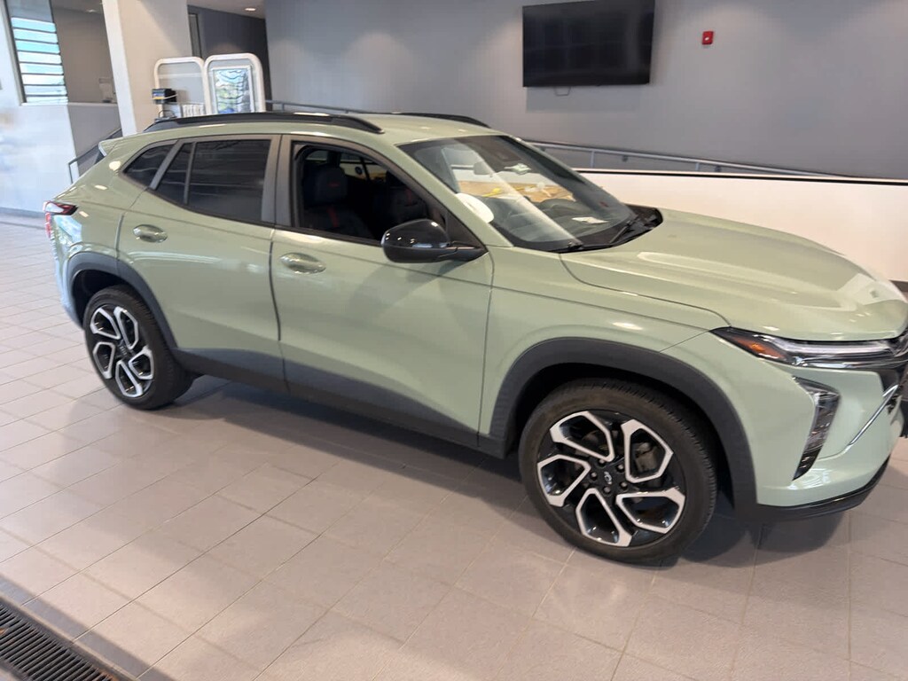 Certified 2024 Chevrolet Trax 2RS SUV
