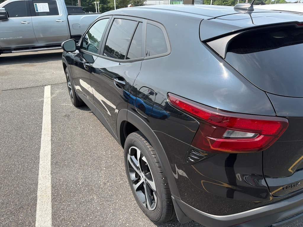 Certified 2024 Chevrolet Trax 1RS SUV