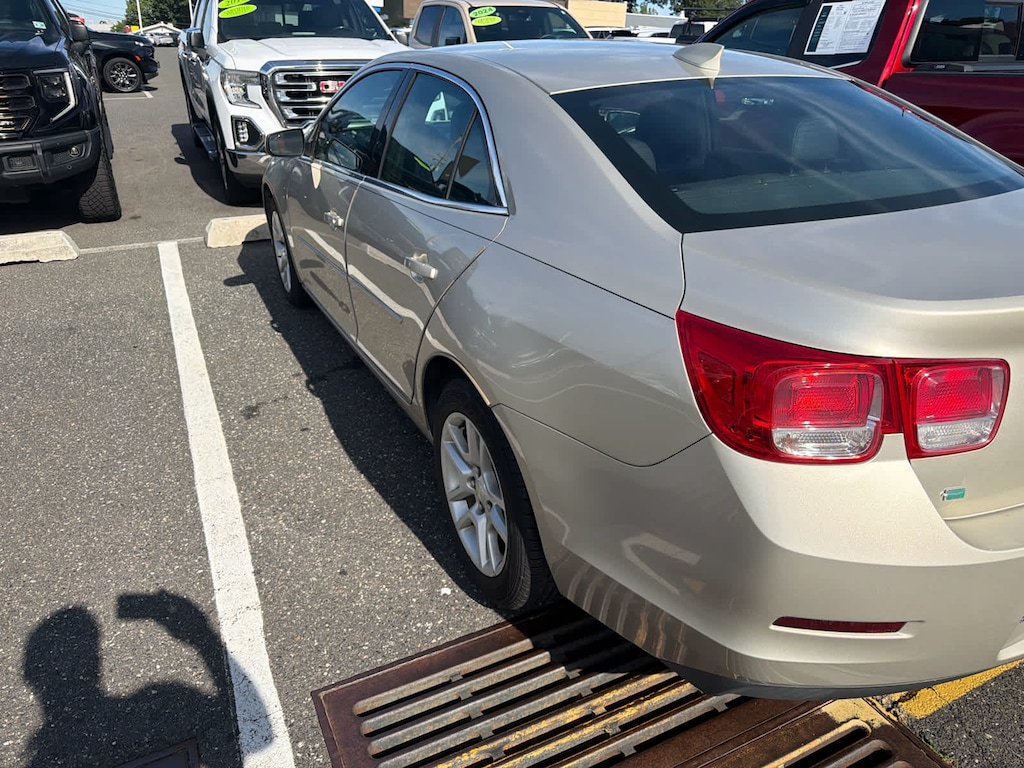 Used 2016 Chevrolet Malibu Limited LT Sedan