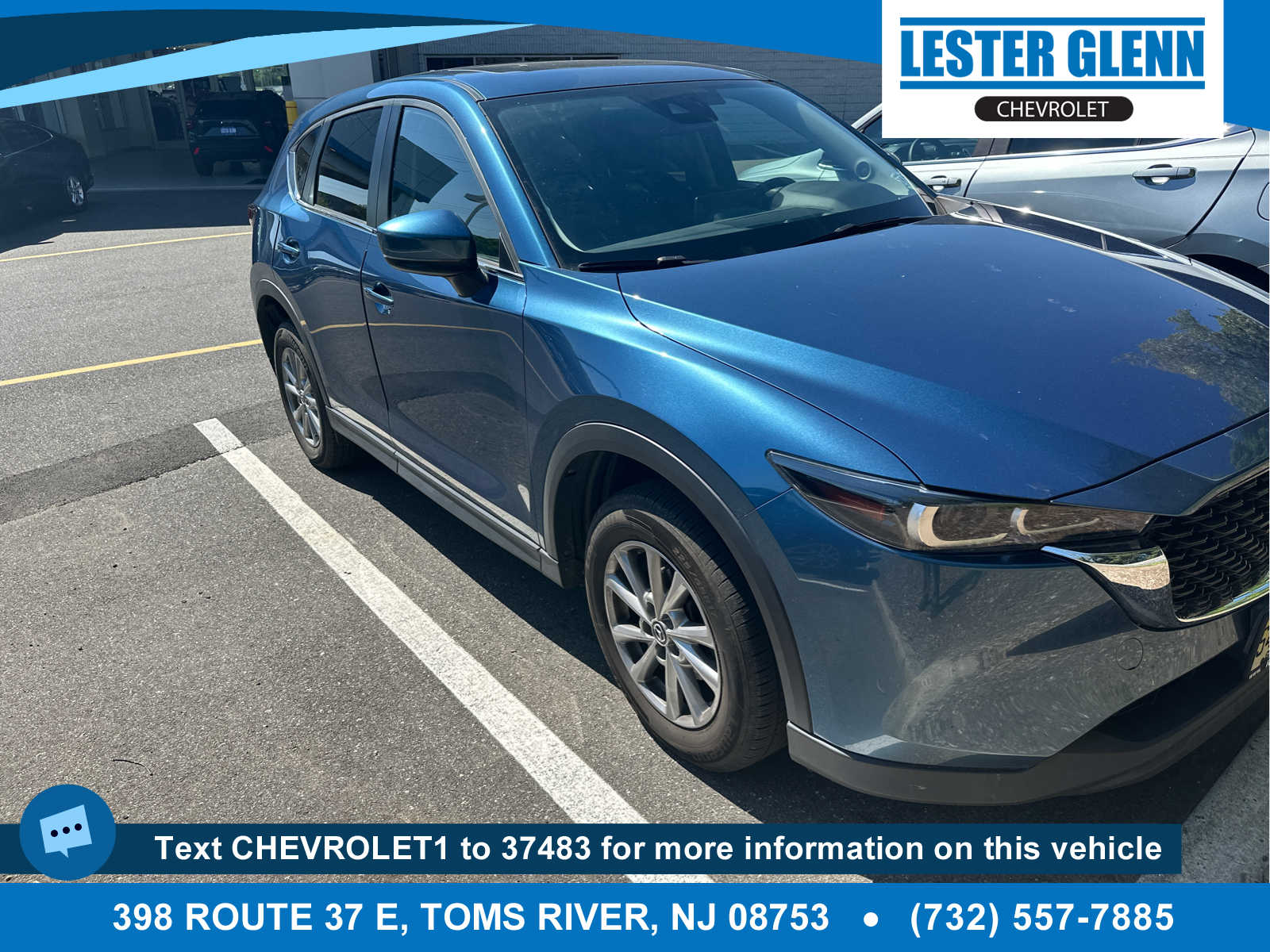 2022 Mazda CX-5 S Preferred package Auto AWD's photo