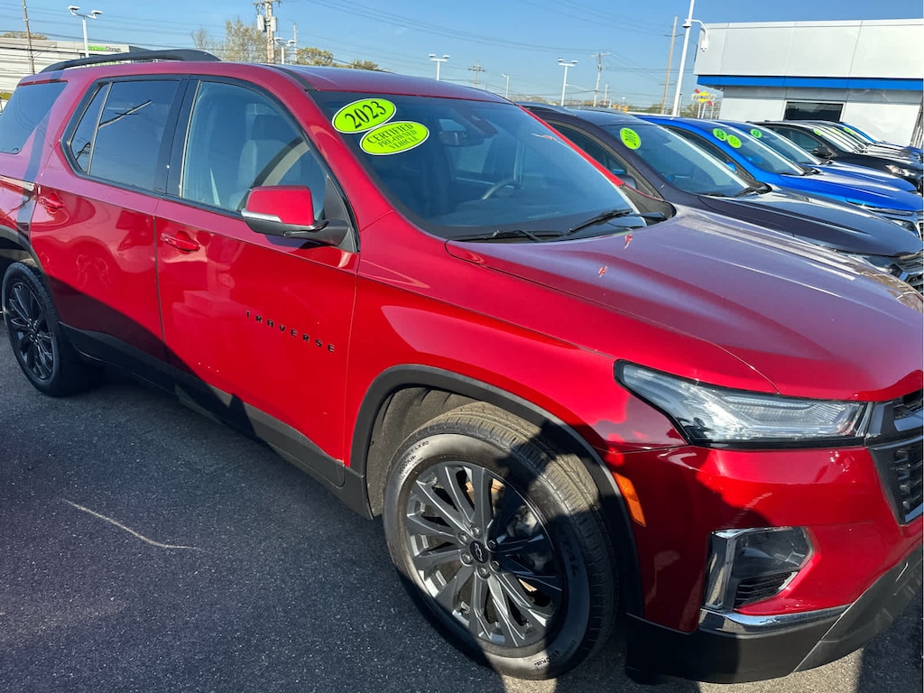 Certified 2023 Chevrolet Traverse RS SUV