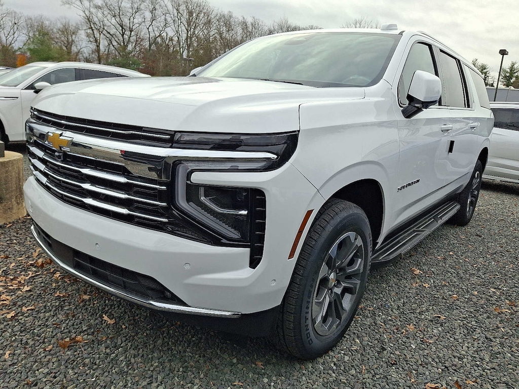 New 2026 Chevrolet Suburban LT SUV