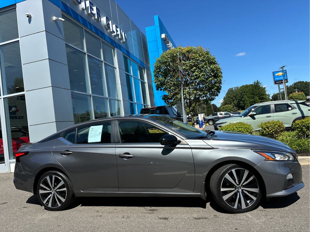 Used 2022 Nissan Altima 2.5 SR Sedan