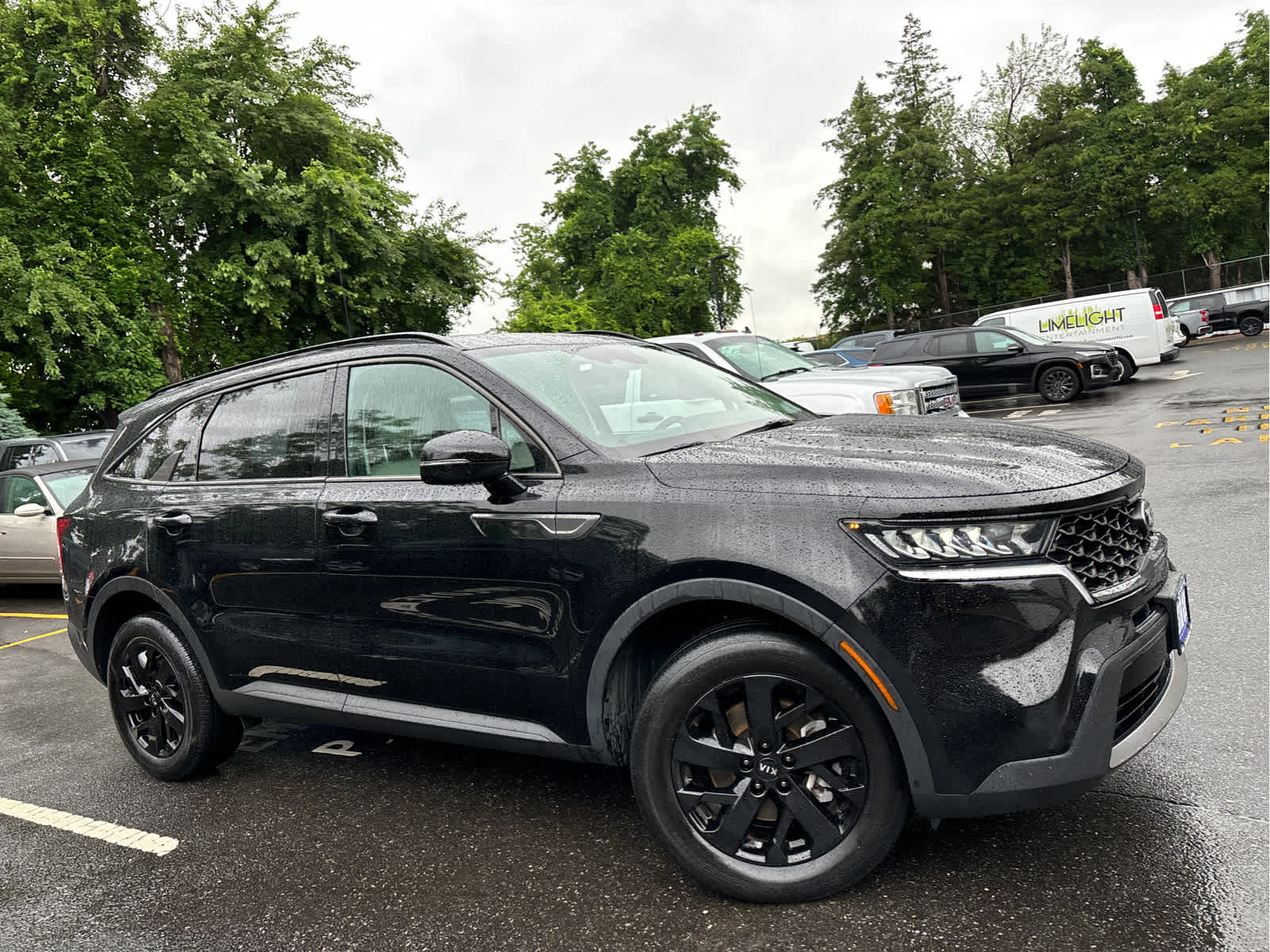 2021 Kia Sorento S photo 2