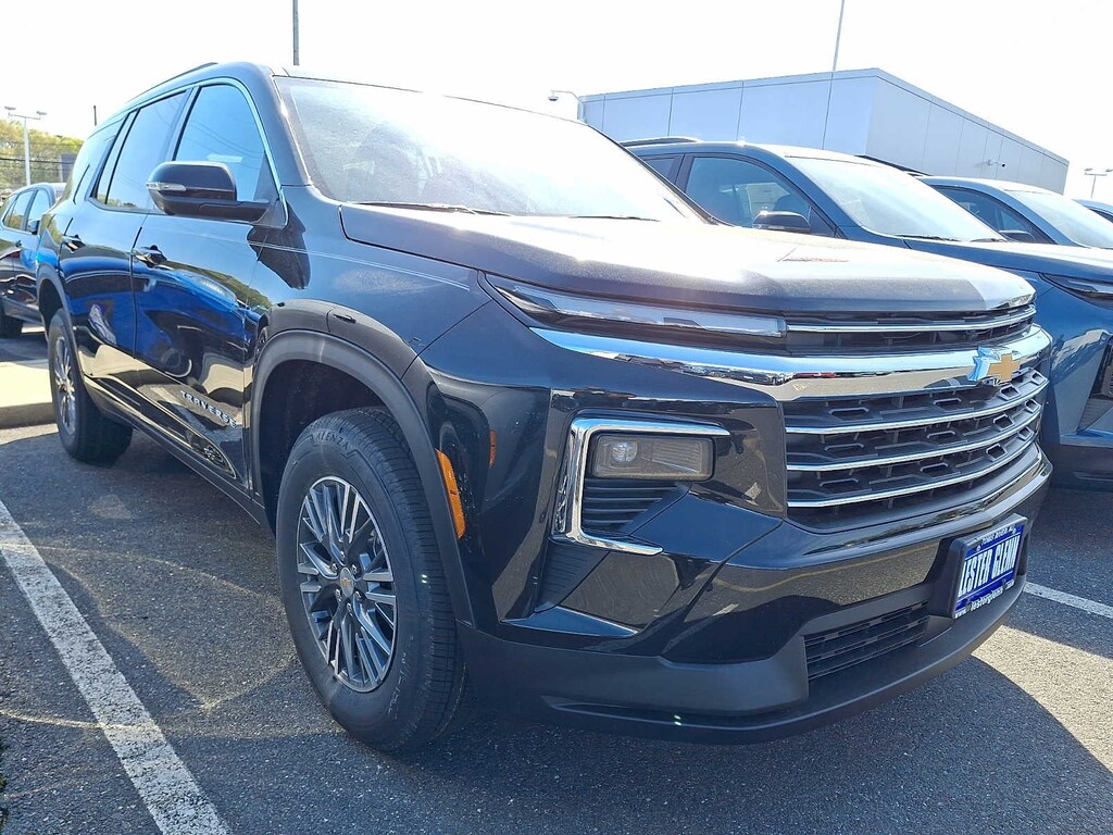New 2026 Chevrolet Traverse LT SUV
