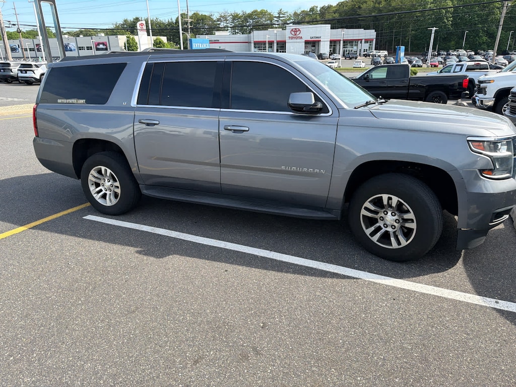 Used 2019 Chevrolet Suburban LT SUV