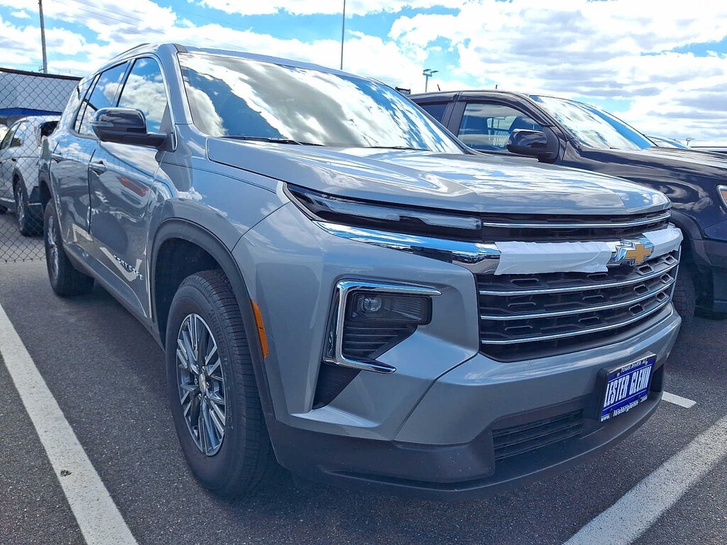 New 2026 Chevrolet Traverse LT SUV