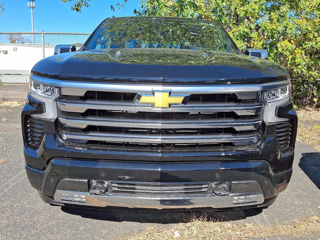 New 2026 Chevrolet Silverado 1500 High Country Truck Crew Cab