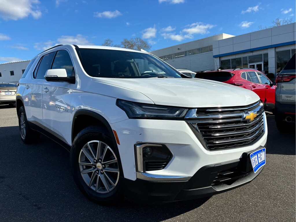 Certified 2023 Chevrolet Traverse LT Cloth w/1LT SUV