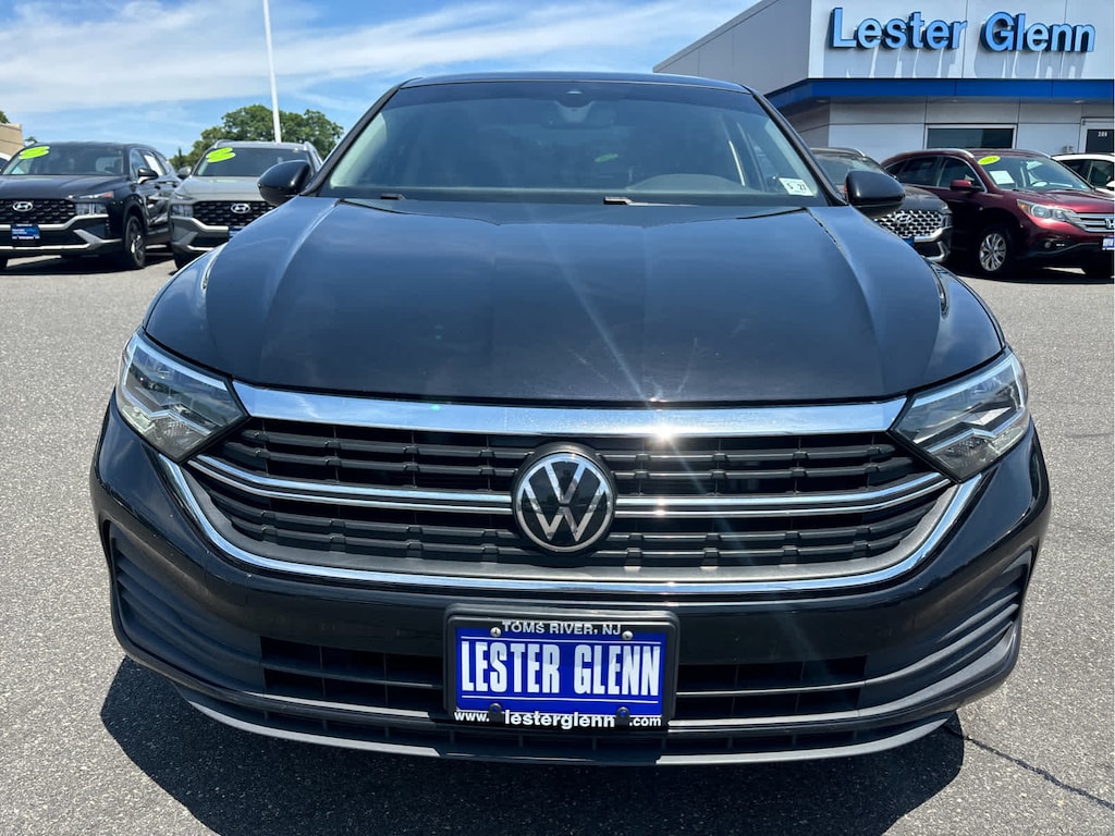 Used 2022 Volkswagen Jetta 1.5T SE Sedan