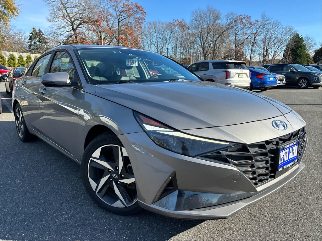 Used 2023 Hyundai Elantra HEV Limited Sedan
