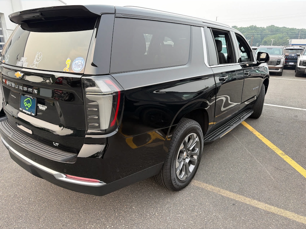 Certified 2026 Chevrolet Suburban LT SUV