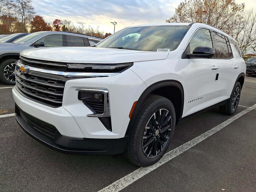 New 2026 Chevrolet Traverse LT SUV