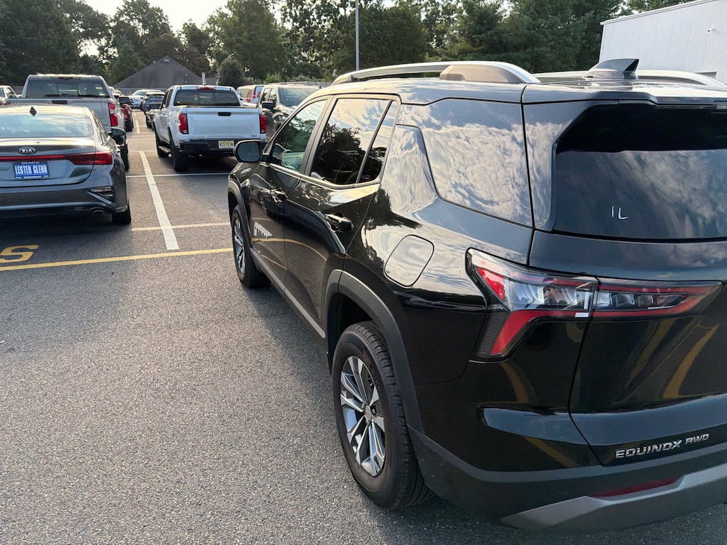 Certified 2025 Chevrolet Equinox LT SUV