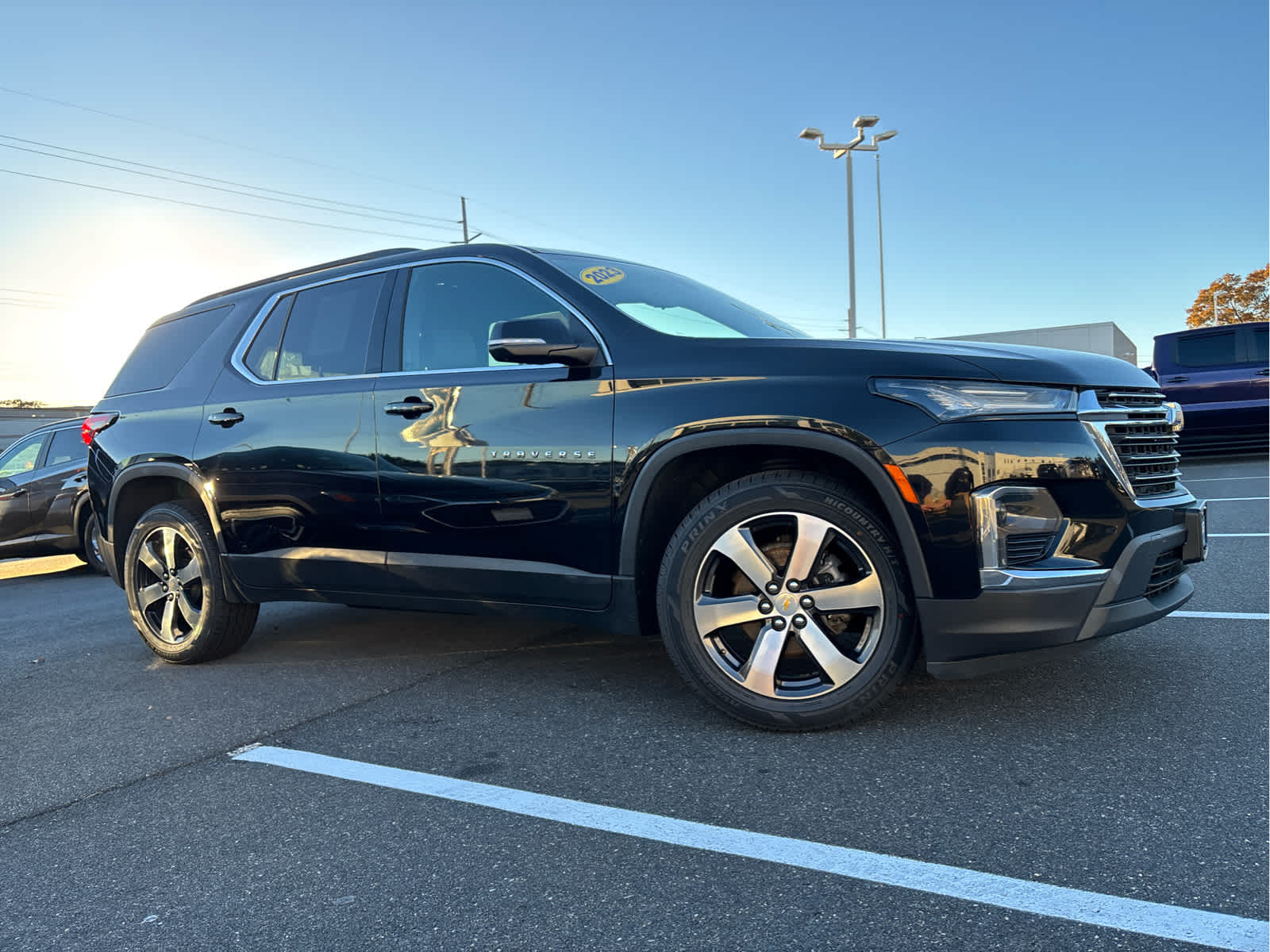 2023 Chevrolet Traverse Leather photo 3