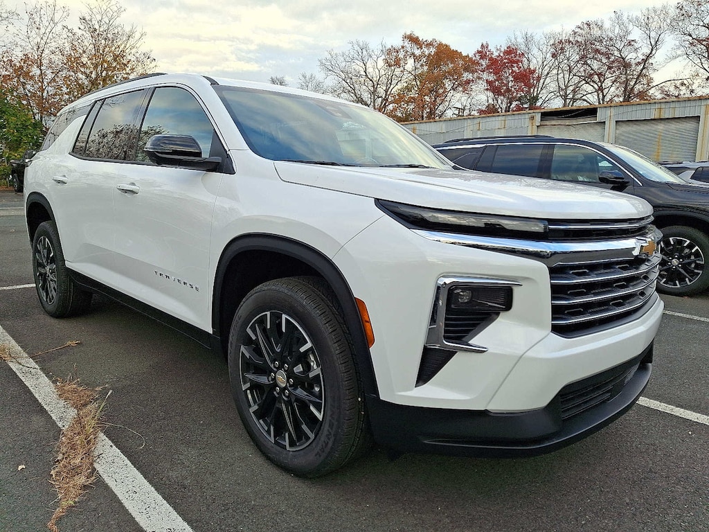 New 2026 Chevrolet Traverse LT SUV