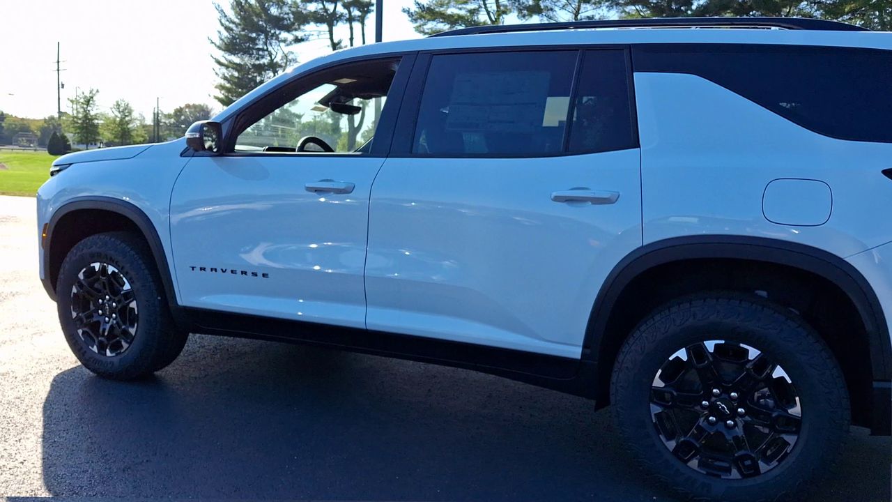 New 2027 Chevrolet Traverse Z71 SUV