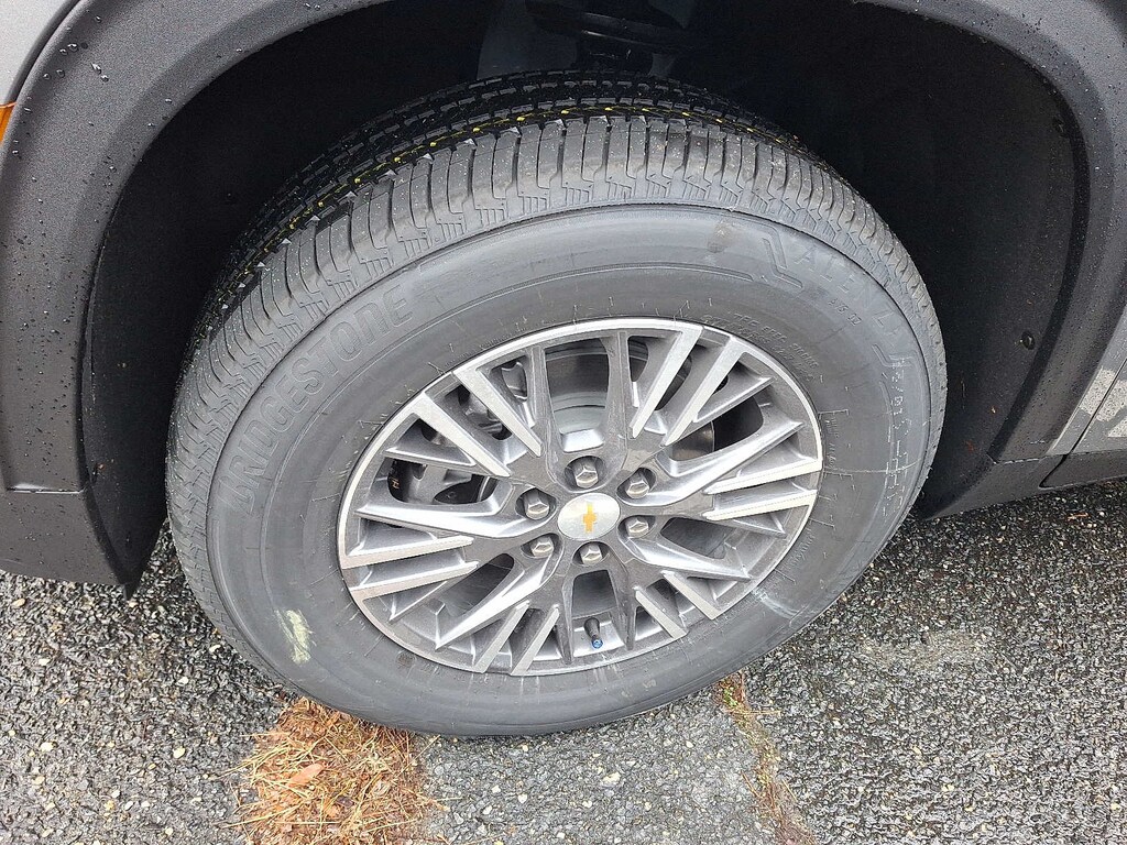 New 2026 Chevrolet Traverse LT SUV