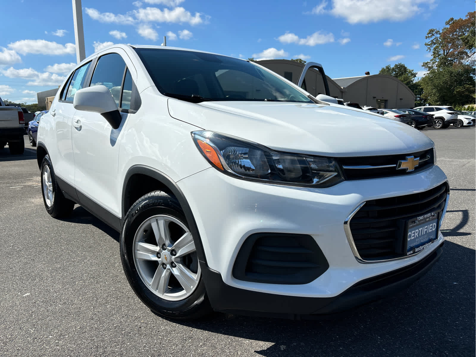 2020 Chevrolet Trax LS photo 2