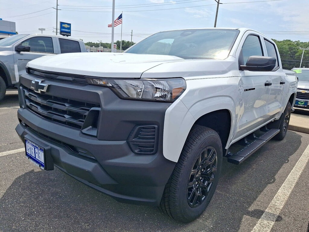 New 2026 Chevrolet Colorado WT Truck Crew Cab