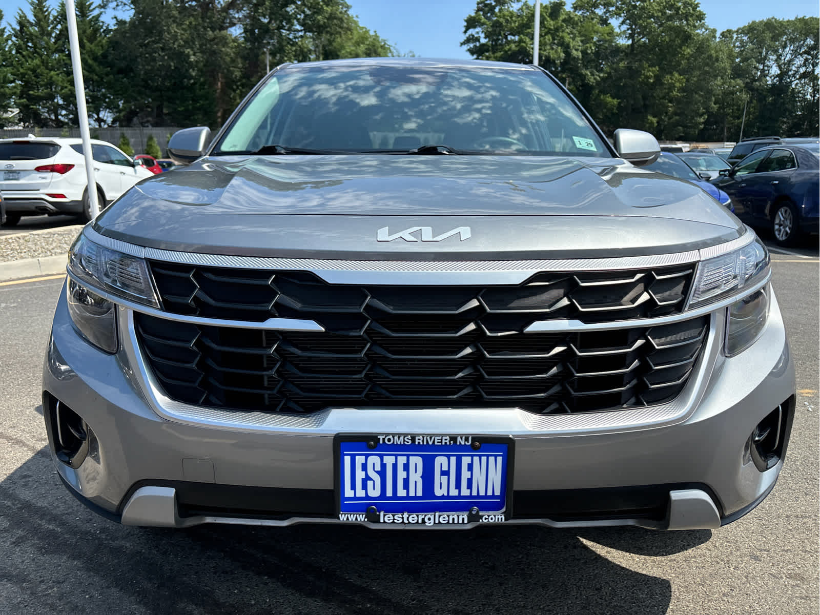 2024 Kia Seltos LX photo 4