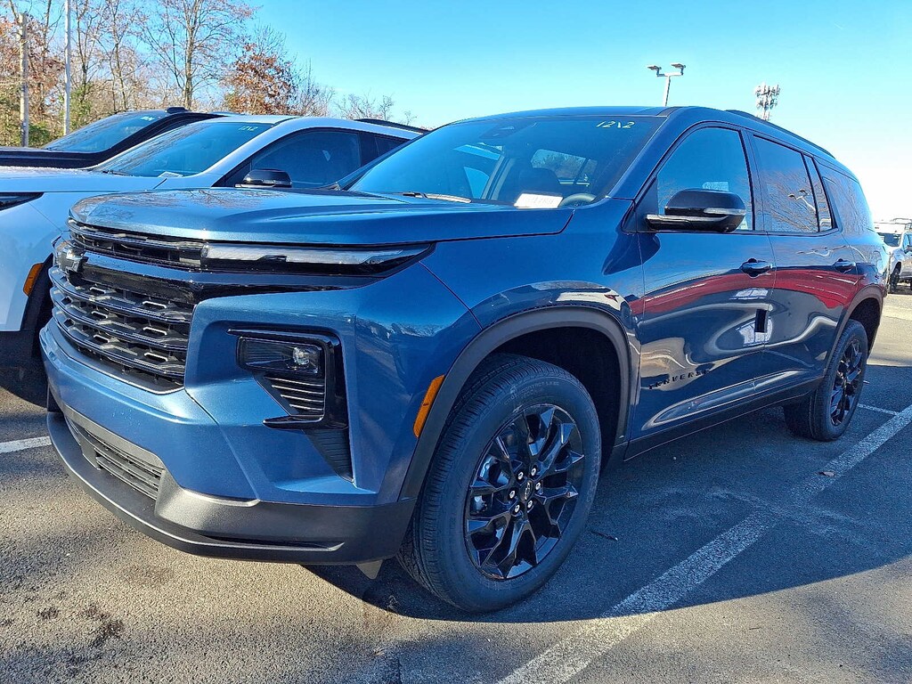 New 2026 Chevrolet Traverse LT SUV