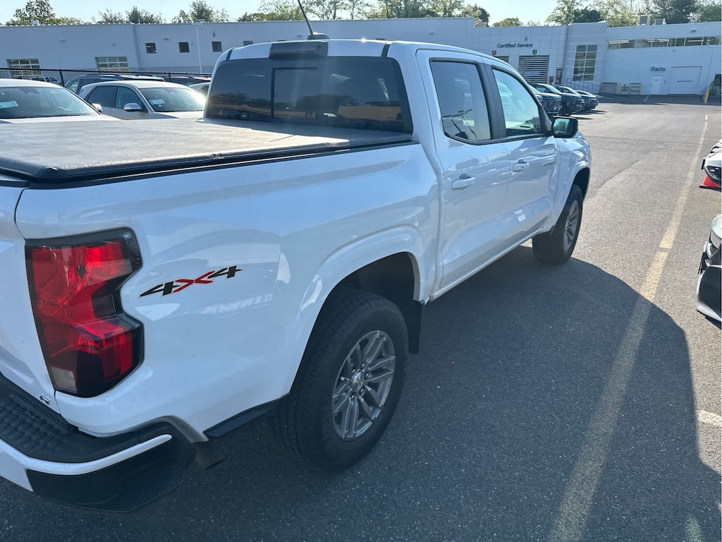 Used 2023 Chevrolet Colorado LT Truck Crew Cab