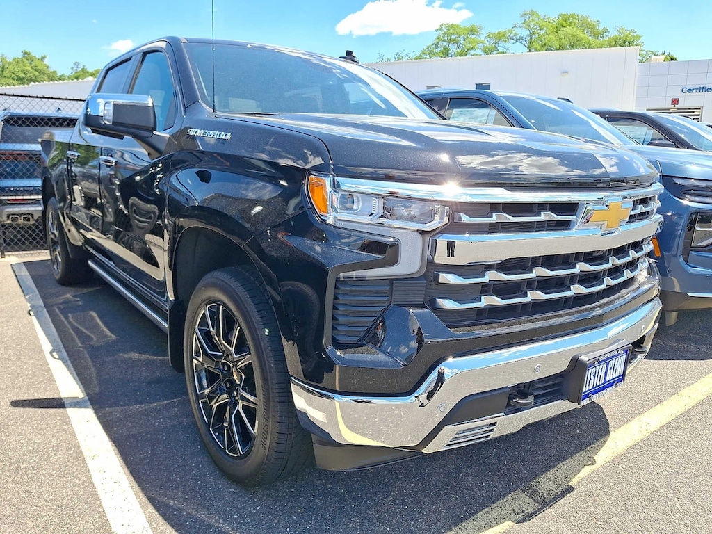 New 2026 Chevrolet Silverado 1500 LTZ Truck Crew Cab