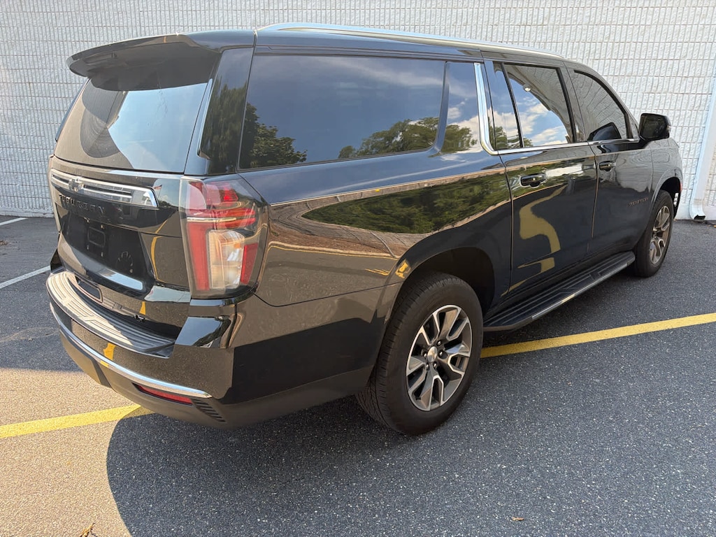 Certified 2024 Chevrolet Suburban LT SUV