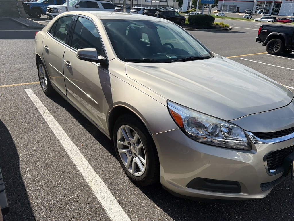 Used 2016 Chevrolet Malibu Limited LT Sedan