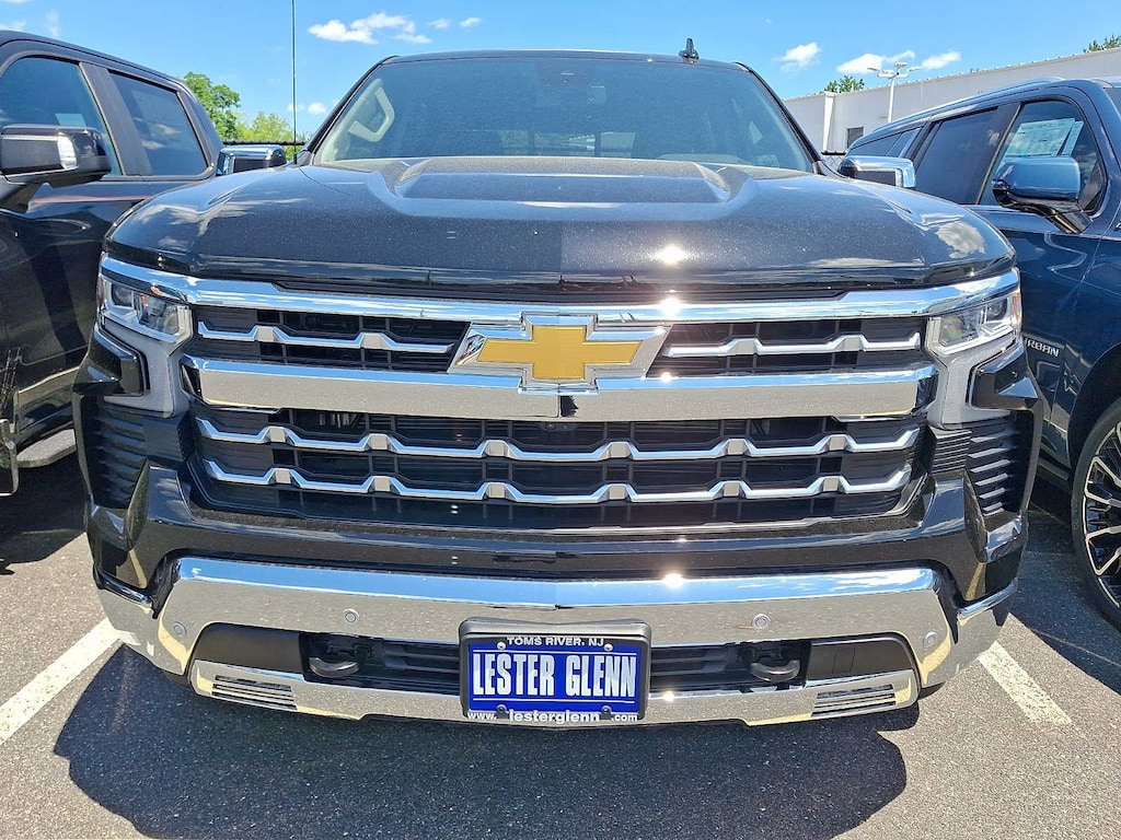 New 2026 Chevrolet Silverado 1500 LTZ Truck Crew Cab