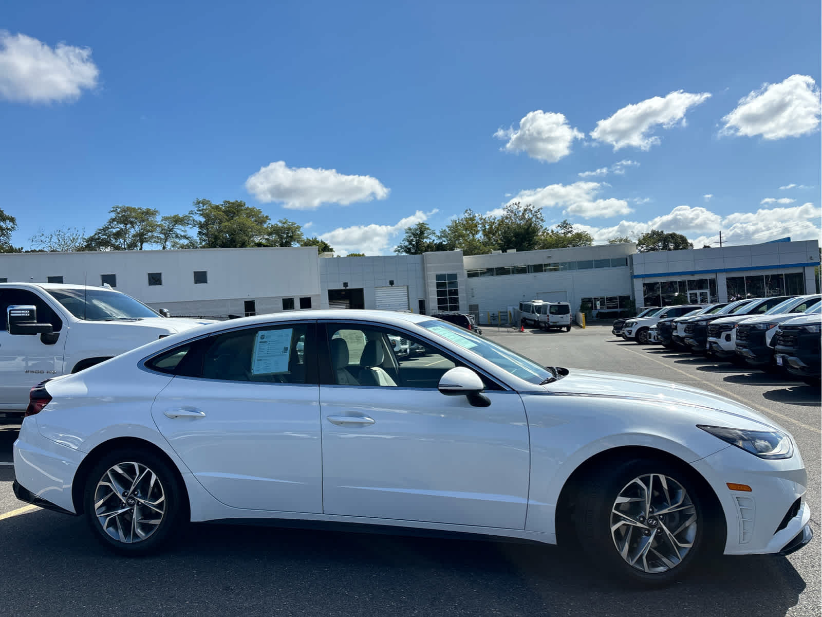2020 Hyundai Sonata SEL photo 3