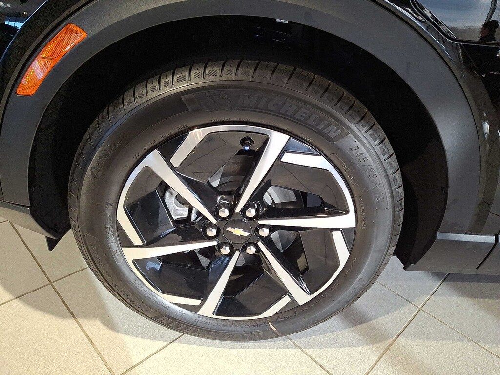 New 2026 Chevrolet Equinox EV LT 1 SUV