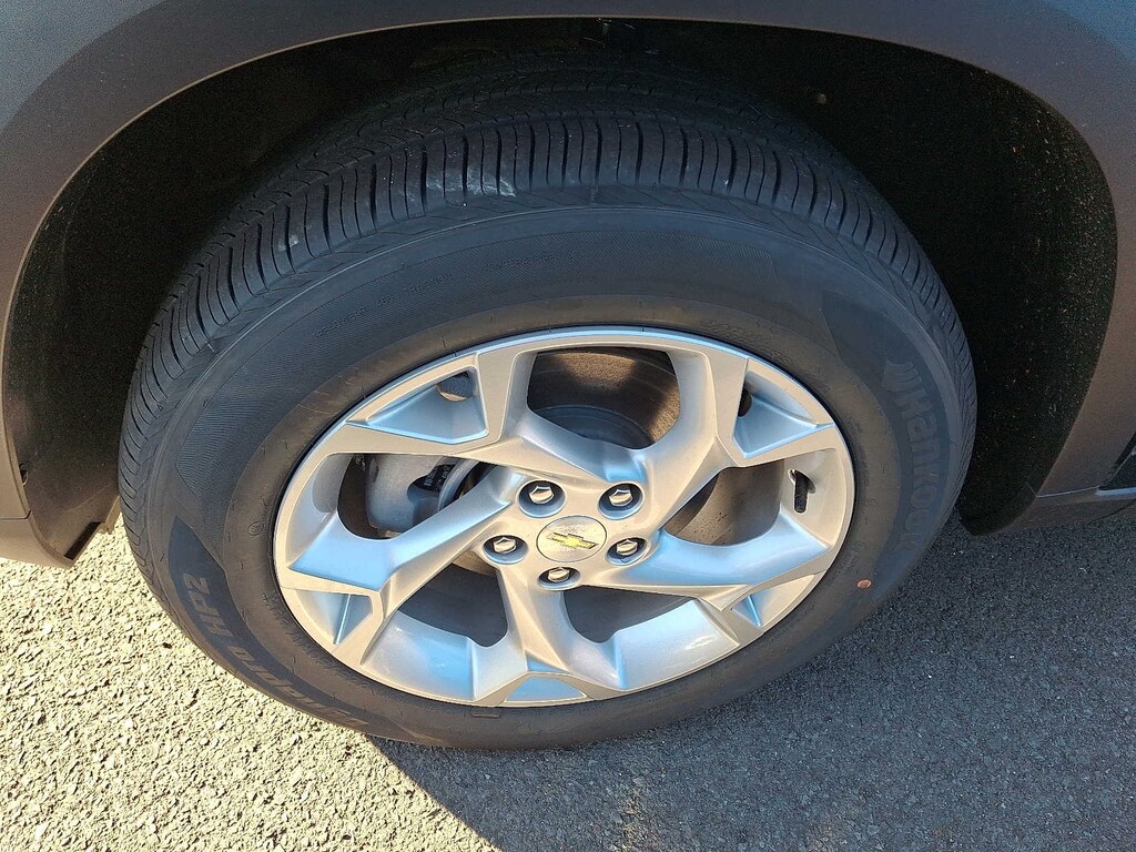 New 2026 Chevrolet Trax LS SUV