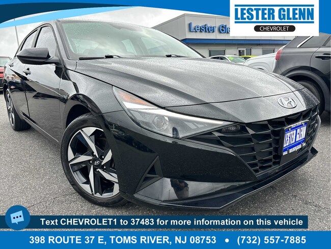 2023 Hyundai Elantra SEL Sedan