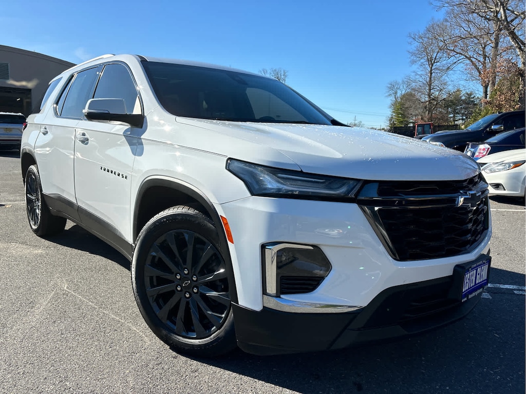 Certified 2023 Chevrolet Traverse RS SUV