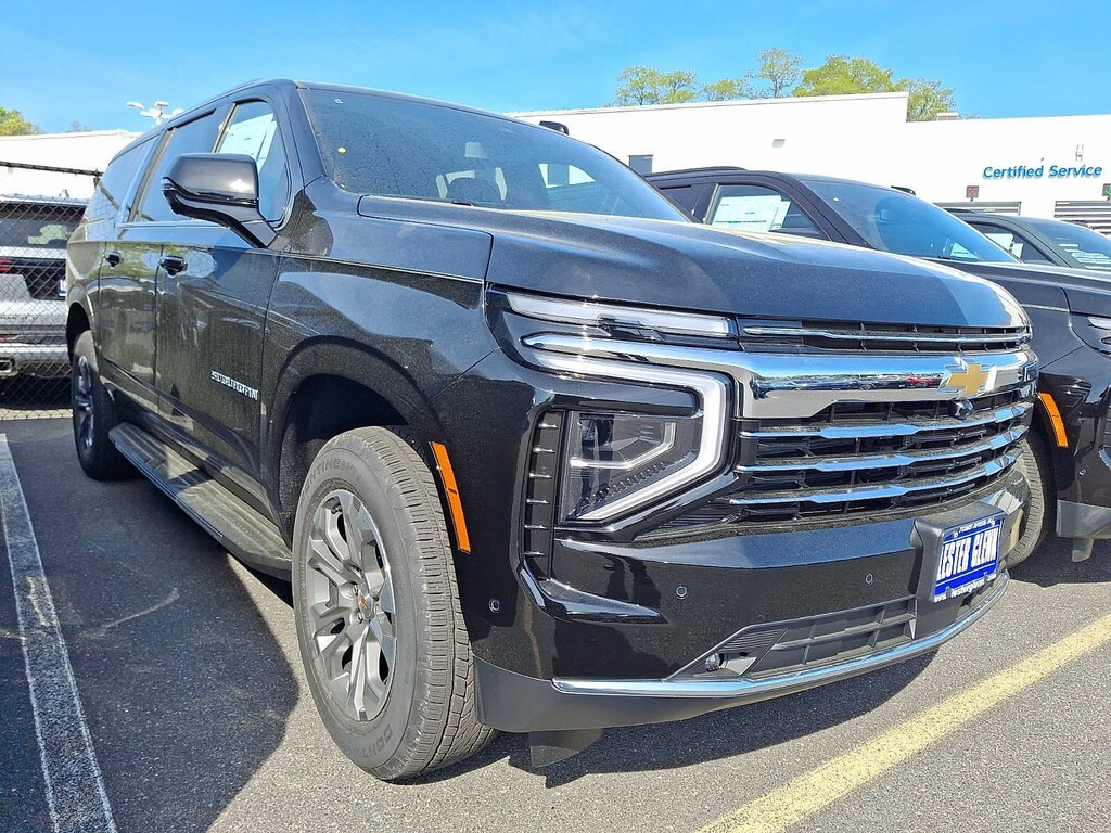 New 2026 Chevrolet Suburban LT SUV