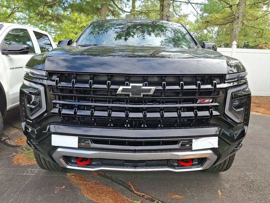 New 2026 Chevrolet Suburban Z71 SUV