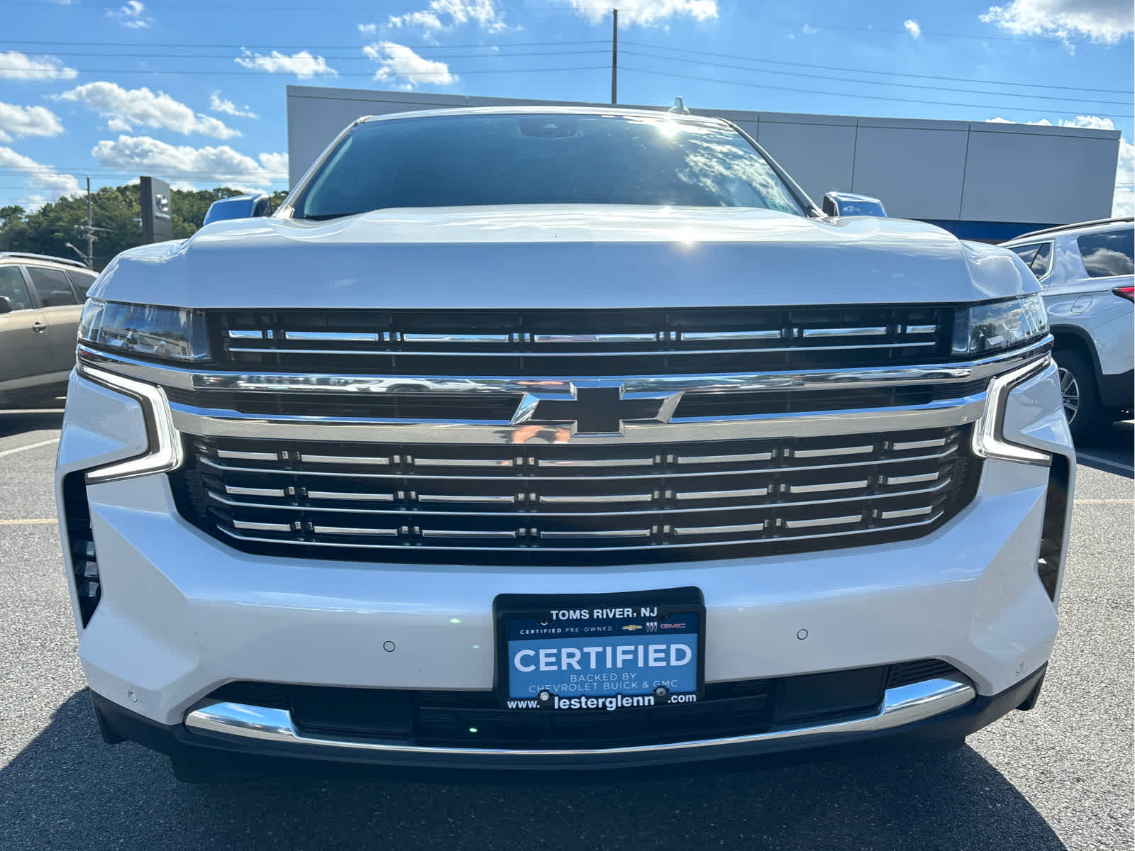 2023 Chevrolet Tahoe Premier photo 2
