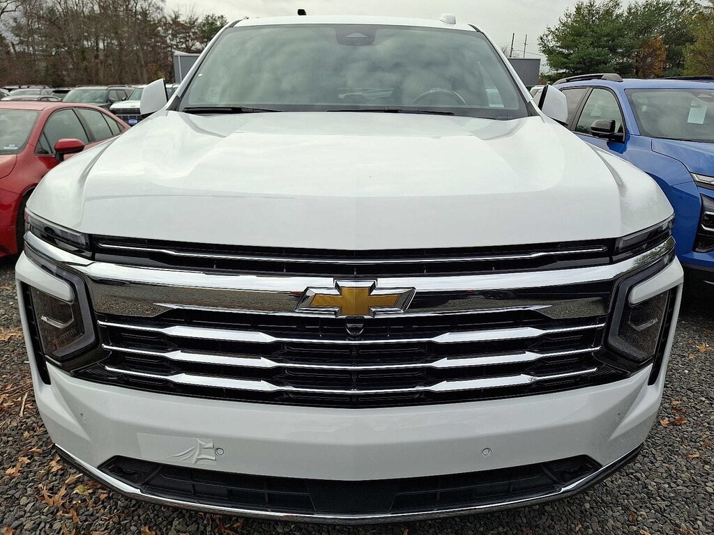 New 2026 Chevrolet Suburban LT SUV