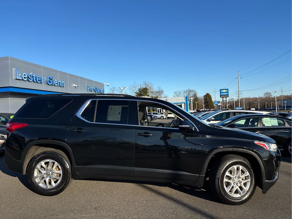 Used 2019 Chevrolet Traverse LT Cloth w/1LT SUV