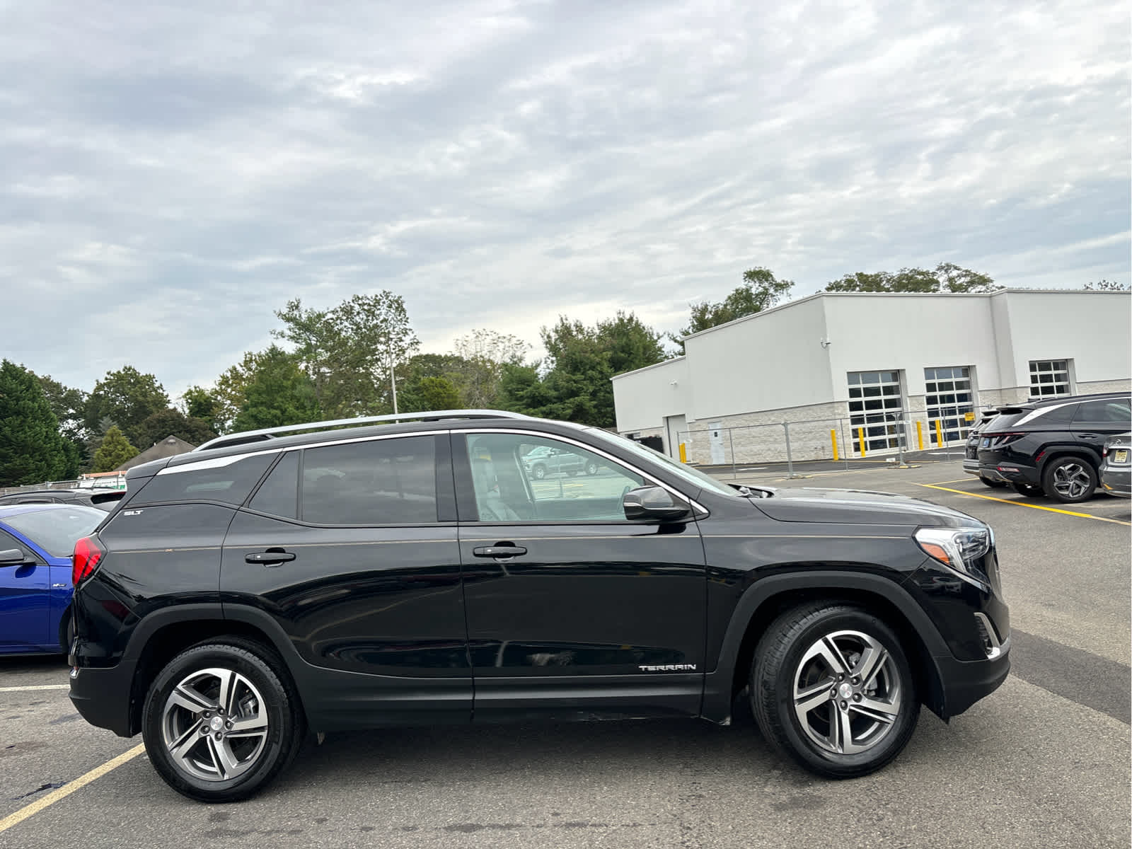 2021 Gmc Terrain SLT photo 2