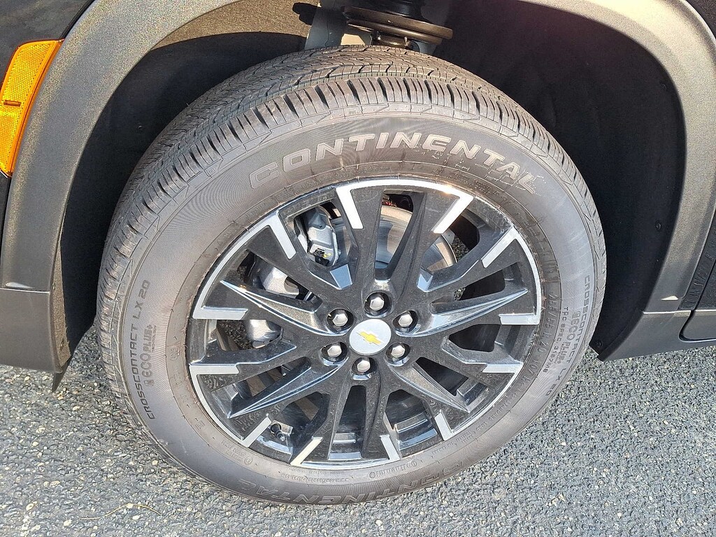 New 2026 Chevrolet Traverse LT SUV