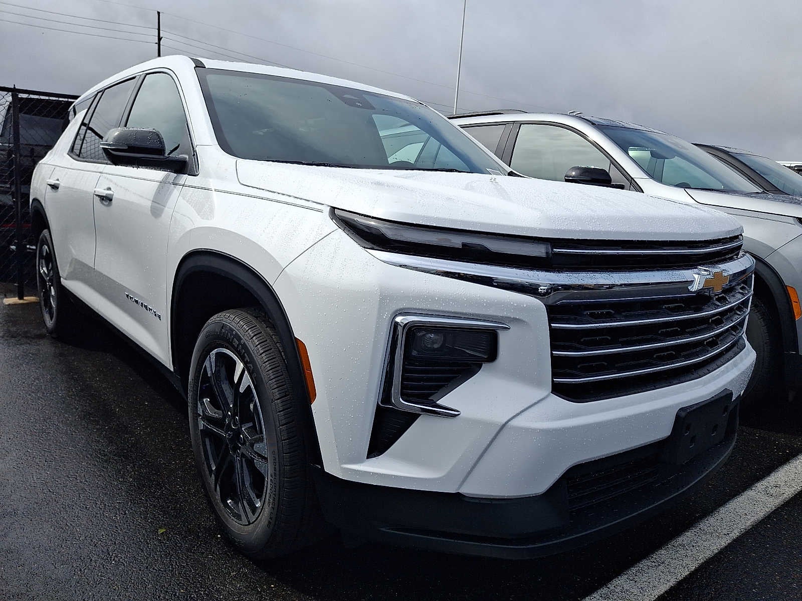 New 2027 Chevrolet Traverse LT SUV